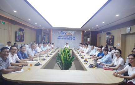 ĐẢNG BỘ CÔNG TY SKYPEC THAM DỰ HỘI NGHỊ TOÀN QUỐC QUÁN TRIỆT, TRIỂN KHAI THỰC HIỆN CÁC NGHỊ QUYẾT CỦA BỘ CHÍNH TRỊ VỀ ĐỔI MỚI CÔNG TÁC XÂY DỰNG VÀ THI HÀNH PHÁP LUẬT, VỀ PHÁT TRIỂN KINH TẾ TƯ NHÂN TRONG KỶ NGUYÊN MỚI